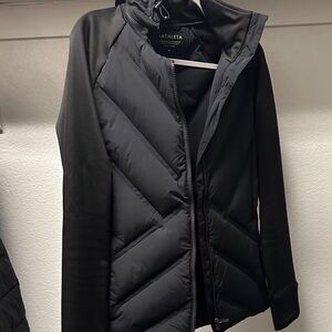 Athleta inlet Women's Black Puffer Jacket